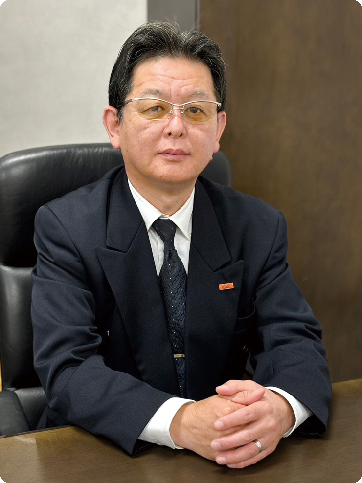 代表取締役 九里 亨